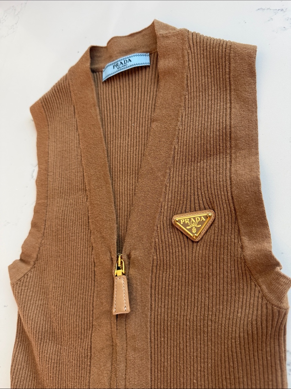 Prada Ribbed Knit Sleeveless Zip Vest Cardigan Brown Camel Leather Logo Plaque - Picture 5 of 16